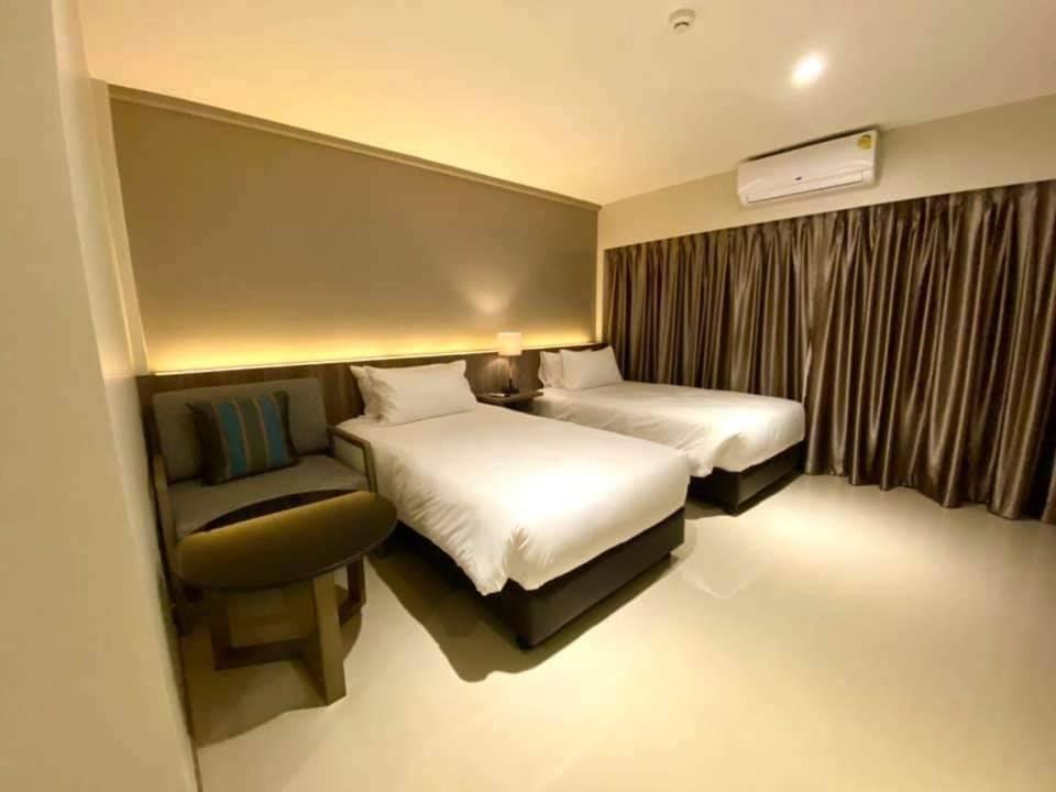 The Madera Lodge Pattaya Jomtien Beach Buitenkant foto